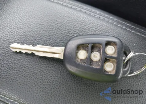 2015 Toyota Corolla S Plus z USA, uszkodzony, nr VIN 2T1BURHE8FC316410